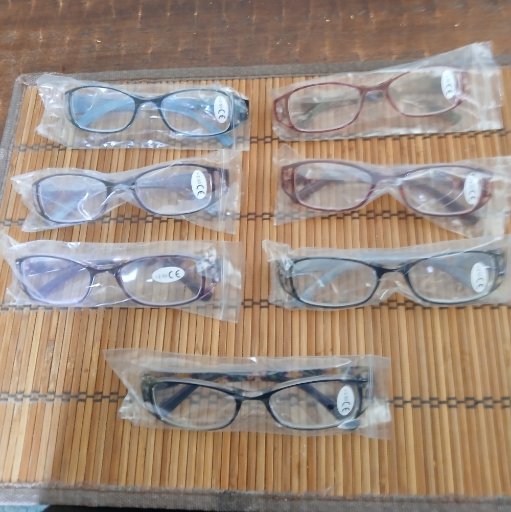 Reading Glasses By CE